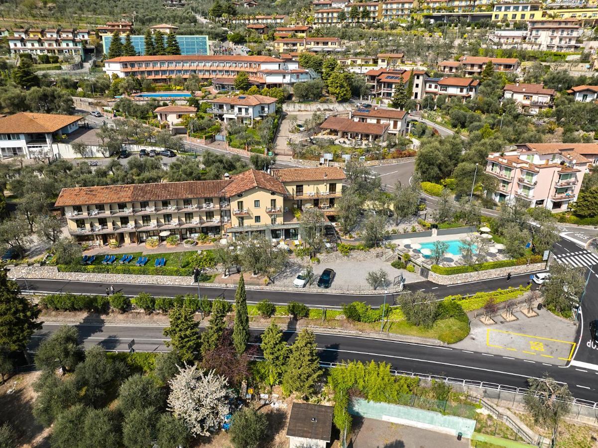 Hotel Rosemarie Limone sul Garda Exterior photo