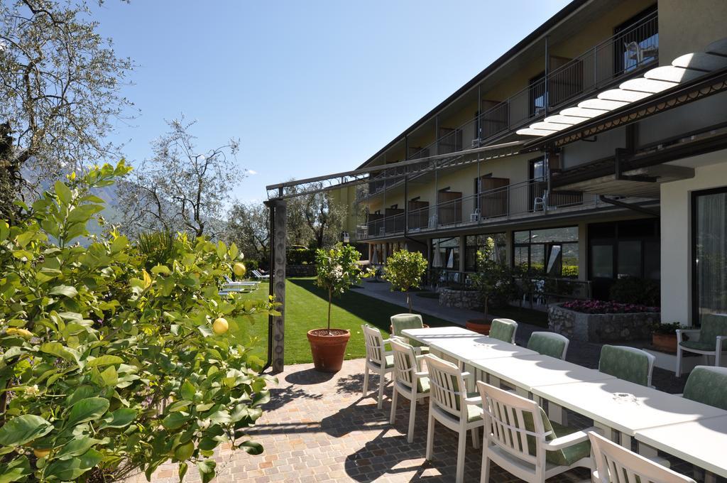 Hotel Rosemarie Limone sul Garda Exterior photo