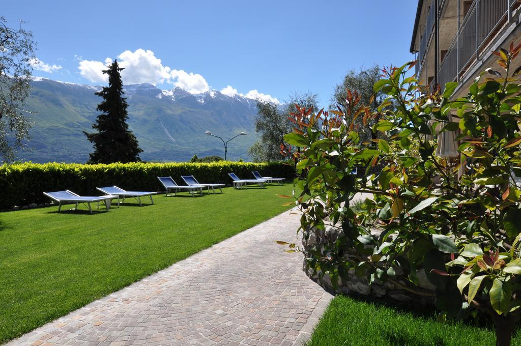 Hotel Rosemarie Limone sul Garda Exterior photo